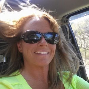 Meet your Posher, Chassidy